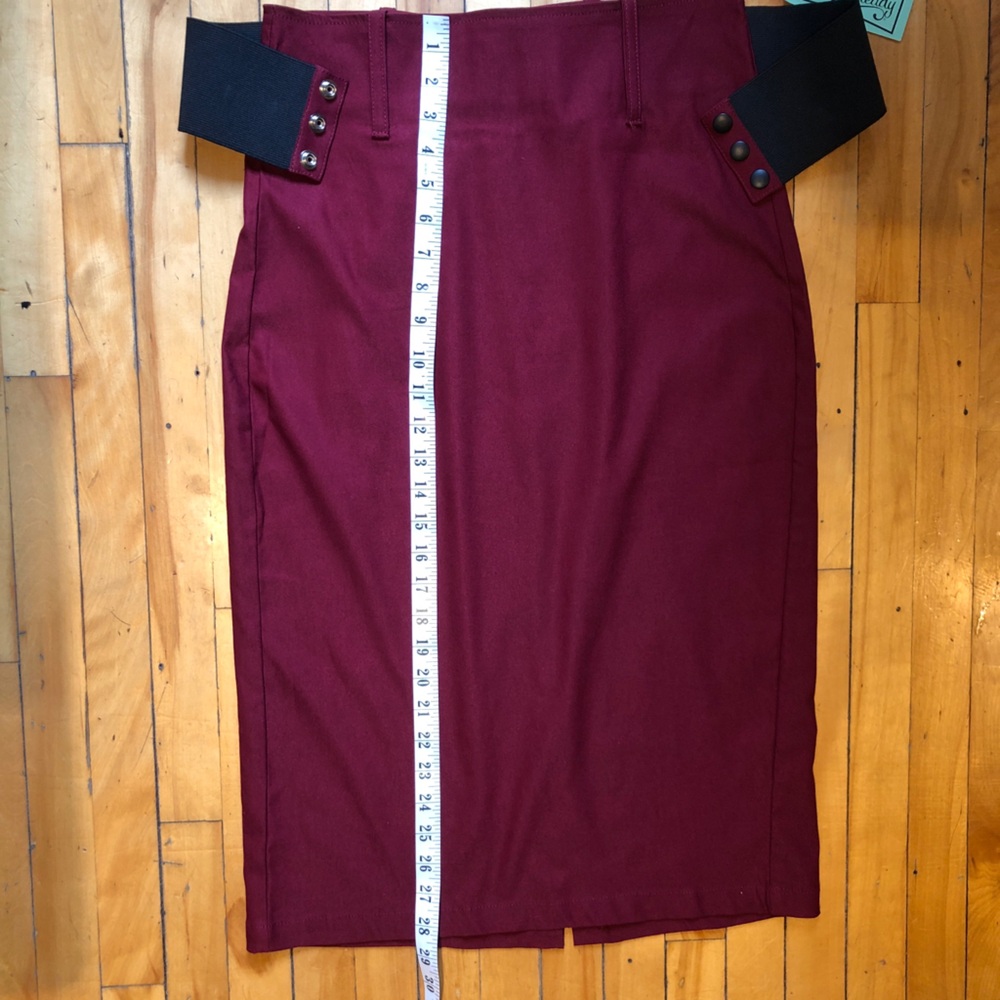LG/XL NWT Rocksteady Pinup Retro Rockabilly Burgundy Pencil Skirt Modcloth - Picture 9 of 10